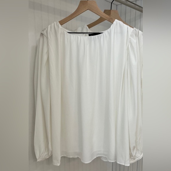White Long Sleeve Top - Picture 2 of 3